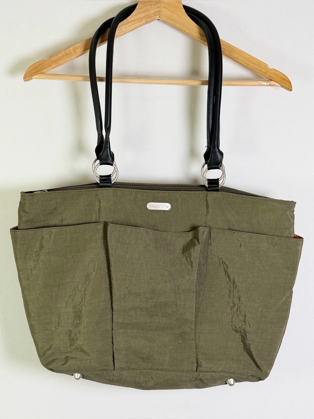 Baggallini Olive Green Large Tote Bag Nylon Multi Pocket Organizer Carryall